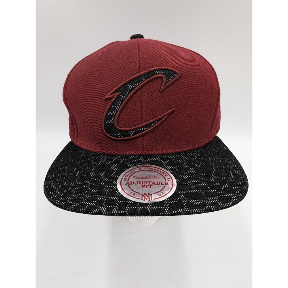 Mitchell & Ness Cleveland Cavaliers Cavs NBA Snapback Hat Cap Burgundy Black NEW